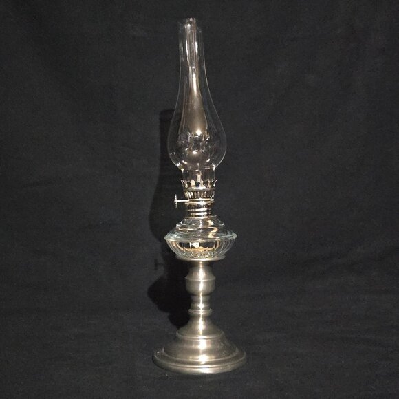 RARE! Vtg Old Saybrook Pewter Candlestick Holder / Oil Lamp - Complete - Picture 2 of 9